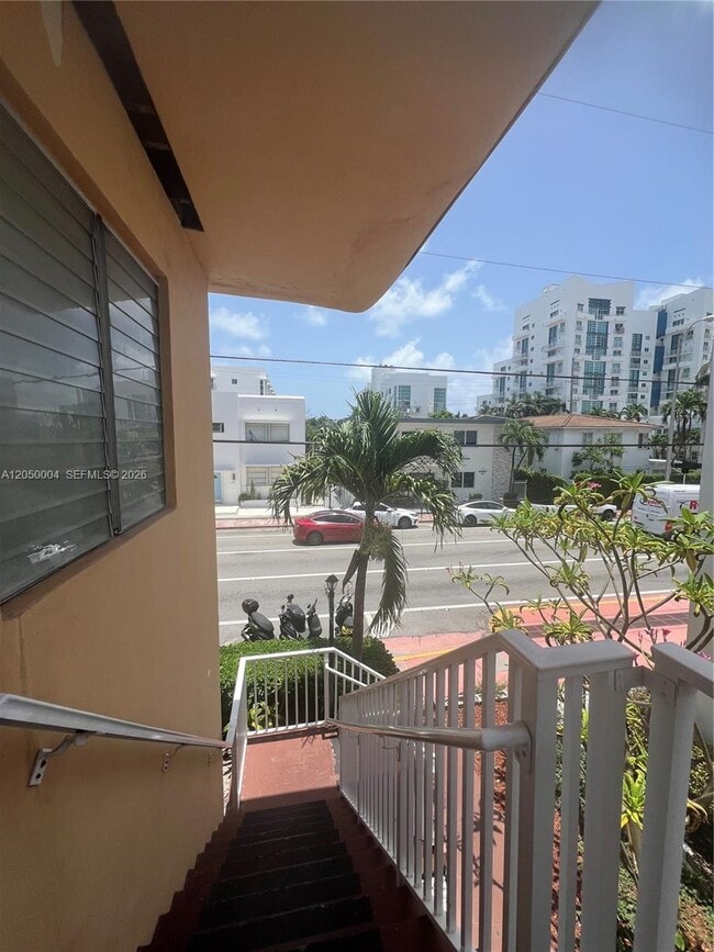 Building Photo - 7720 Harding Ave