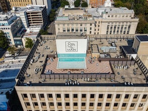 Building Photo - 8th and Main