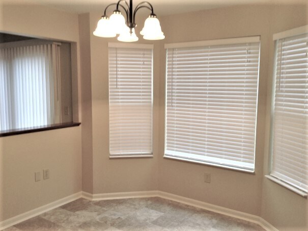 Building Photo - 2626 Sterling Ter