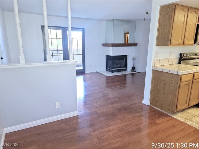 Building Photo - 4221 Gannet Cir
