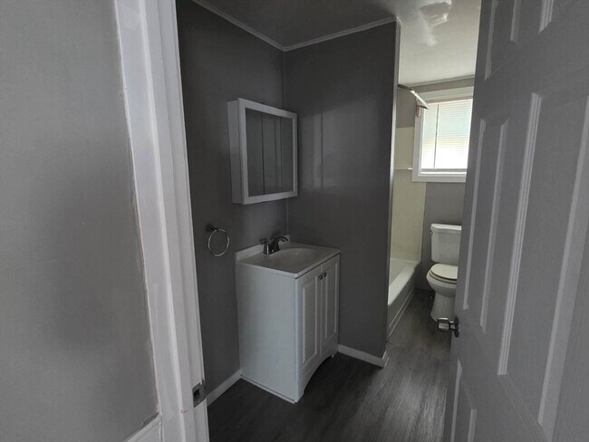 Building Photo - 107-113 Palmer St