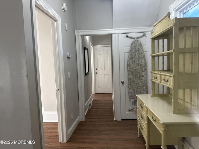 Building Photo - 340 Myrtle Ave