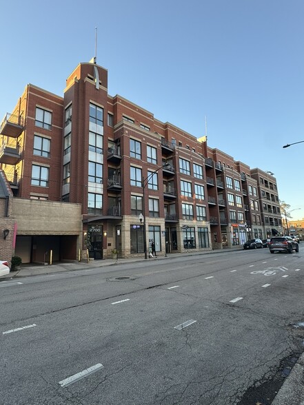 Building Photo - 2700 N Halsted St