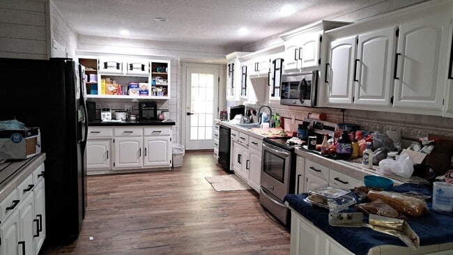 Building Photo - 6271 W Cedar Meadows Ln