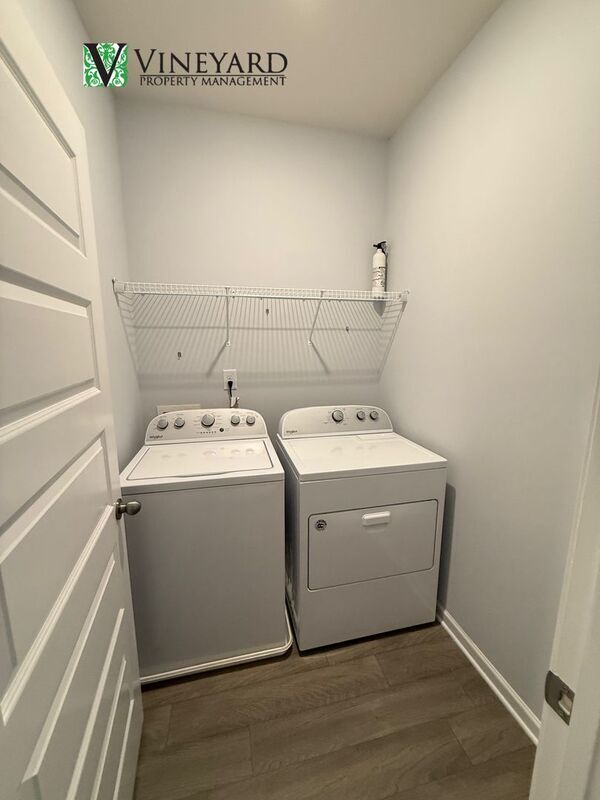 Building Photo - 247 Centennial Cir