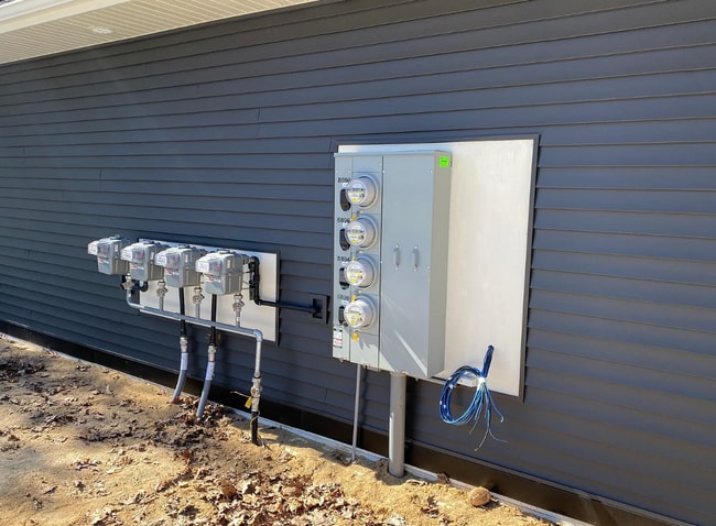 Building Photo - 8898 Austin Ct