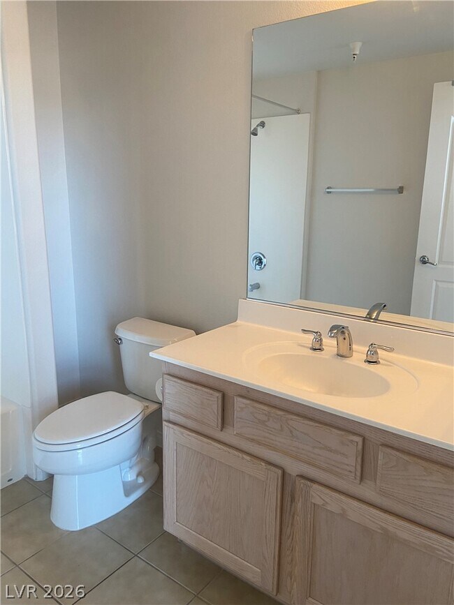 Building Photo - 20 E Serene Ave