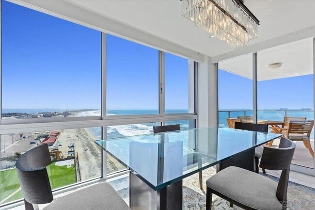 Building Photo - 1830 Avenida Del Mundo