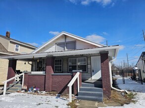 Building Photo - 2179 S Delaware St
