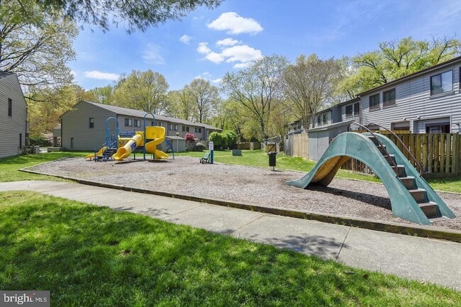 Building Photo - 1065 Cedar Ridge Ct