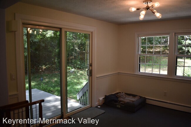 Building Photo - 4 br, 2 bath House - 3 Minot Avenue