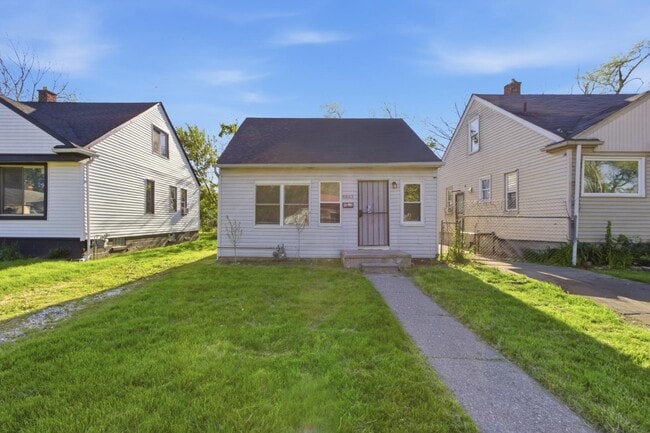 Building Photo - 8863 Vaughan St