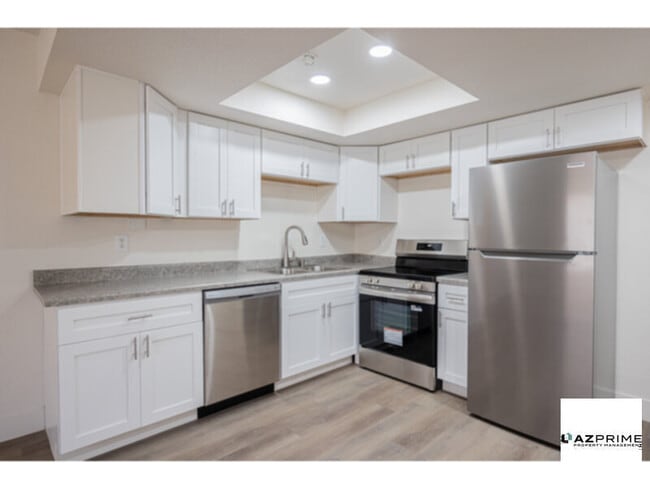 Building Photo - Charming 2/1.5 Scottsdale Apartment - Stylish, Spacious &amp; Centrally Located!