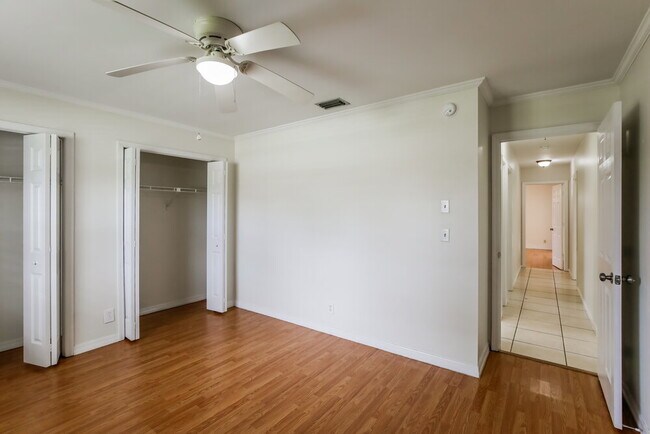 Building Photo - 13700 Exotica Ln