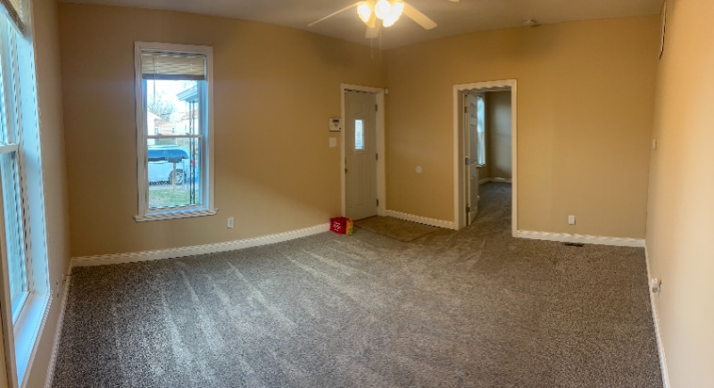 Building Photo - 1637 Hoefgen St