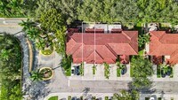 Building Photo - 7923 N Southwood Cir