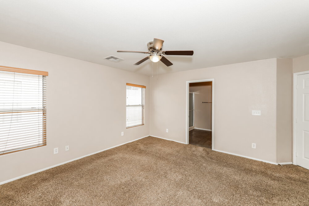 Building Photo - 3433 E Palatine Hills Ave