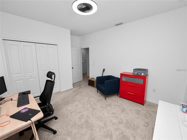 Building Photo - 6564 Great Bear Dr