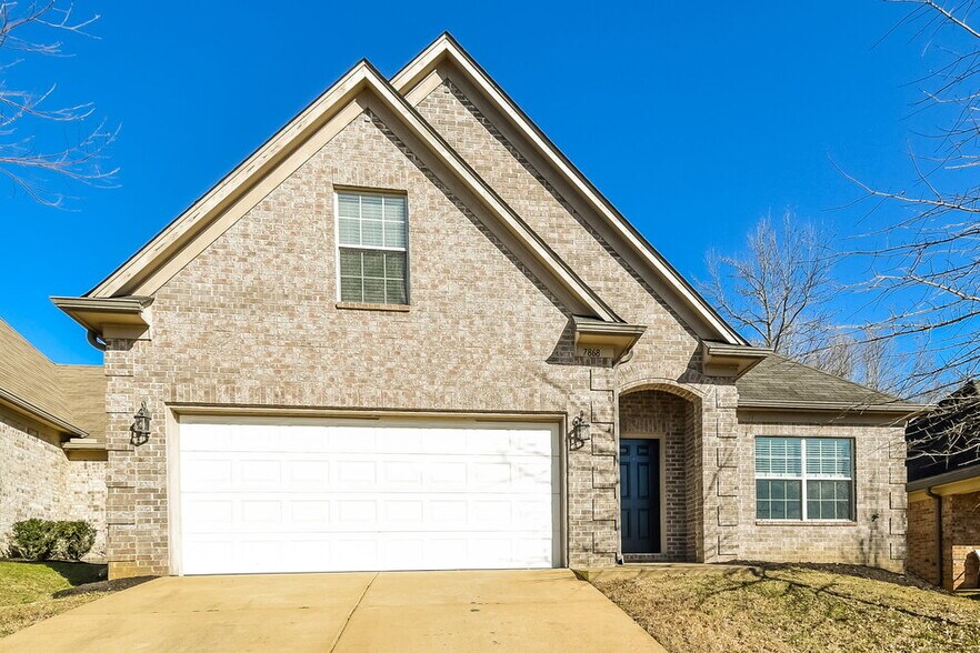 Primary Photo - 7868 Ridgedale Dr