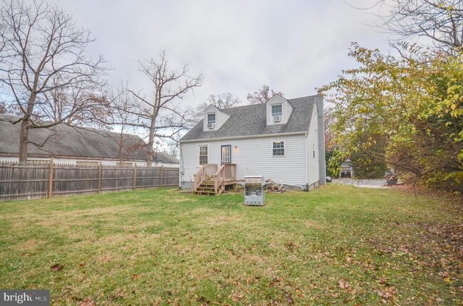 Building Photo - 218 Frederick Ave