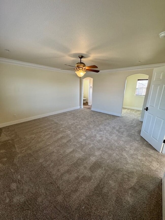 Building Photo - $500 Move in Special with signed lease by 12/15/2025 ~ Upscale Modern 4 Bed | 2.5 Bath – Yard Mai...