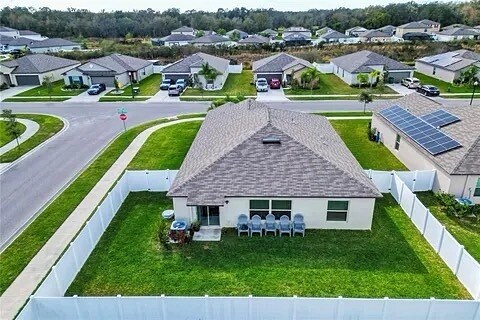 Building Photo - 3010 Lytton Hall Dr