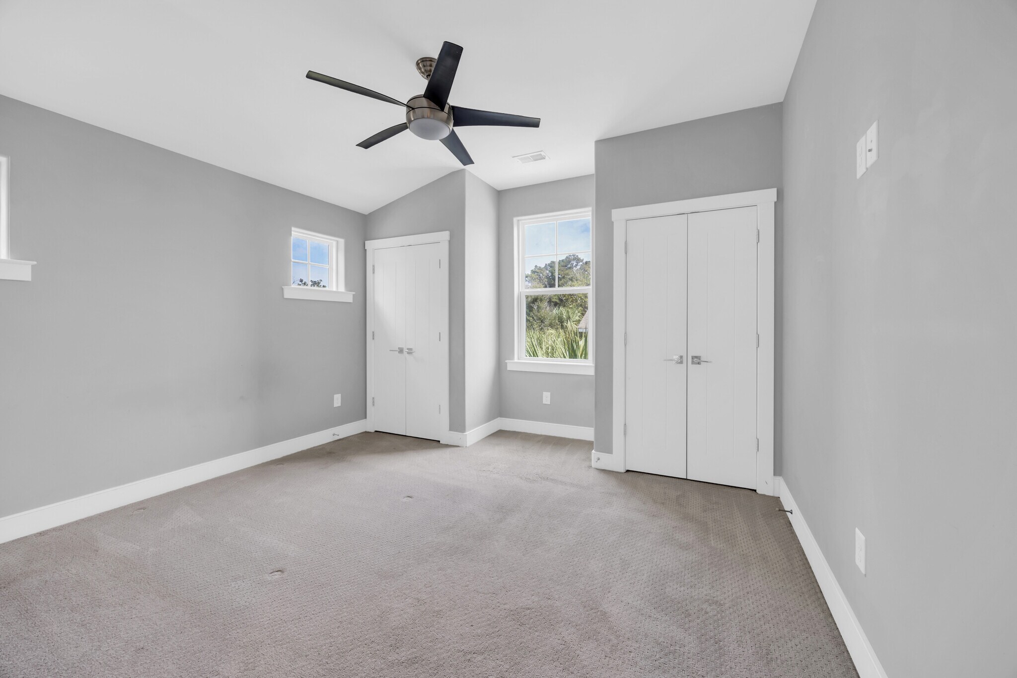 Upstairs bedroom - 5349 Ocean Village Dr