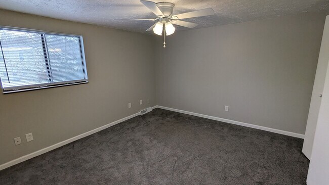 Building Photo - MN Cedar Village (833)