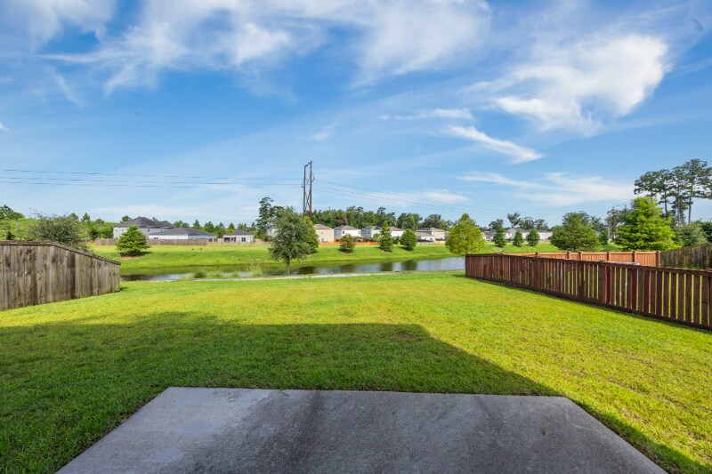 Building Photo - 367 Matuskovic Dr