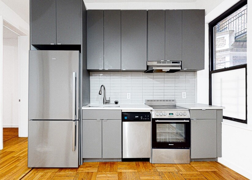 Building Photo - Payson Avenue