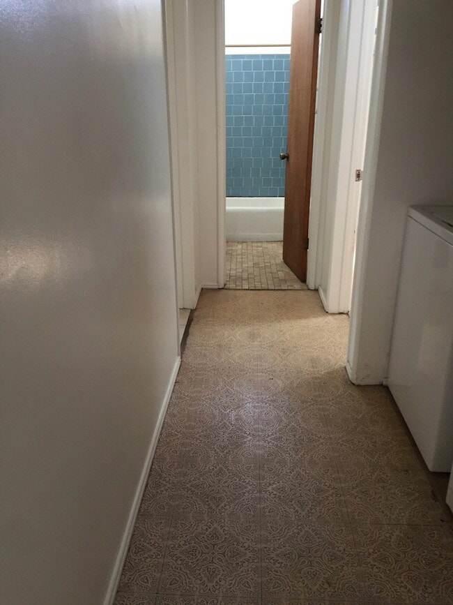 Building Photo - 6835 Trigo Rd