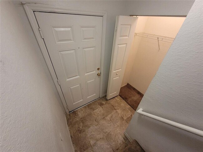 Building Photo - 5934 Brickleberry Ln