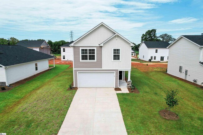 Building Photo - 112 Myers Ln