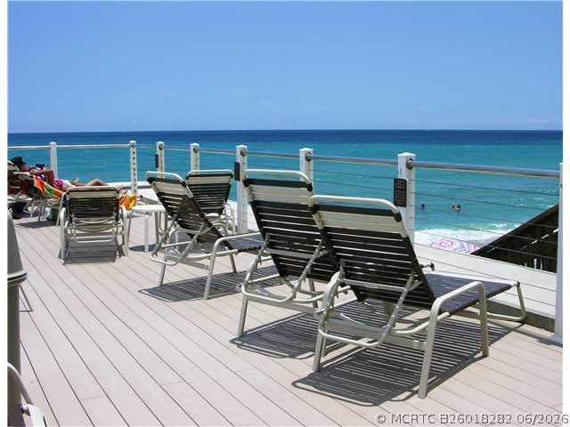 Building Photo - 3589 S Ocean Blvd
