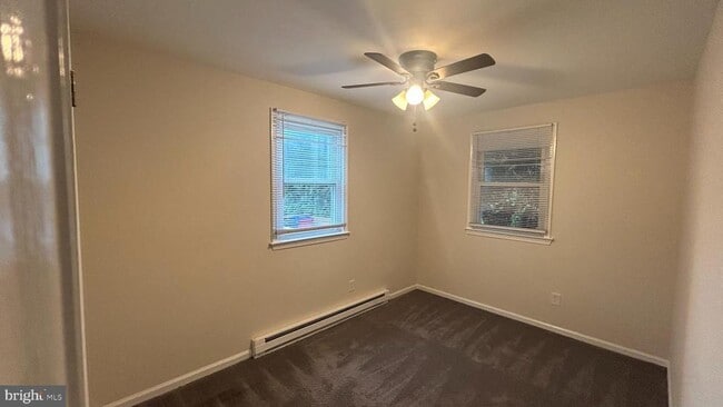 Building Photo - 1022 Fox Chase Rd