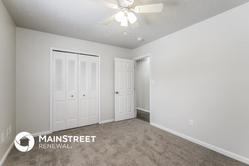 Building Photo - 8509 Gainsborough Dr