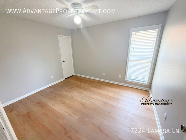 Building Photo - 7224 Lamesa Ln