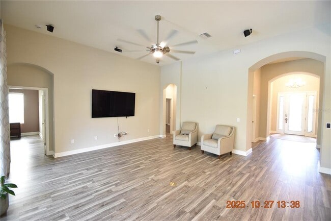 Building Photo - 13807 Moonstone Canyon Dr