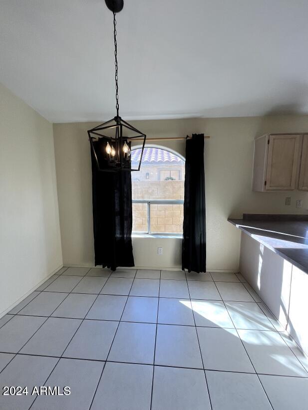 Building Photo - 1831 W Derringer Way