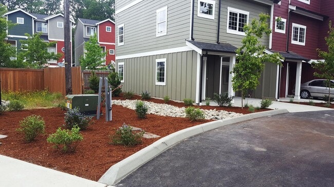 Building Photo - 5115 Solberg Drive SW