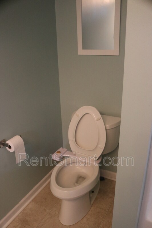 Building Photo - 624 Dunloe Cir