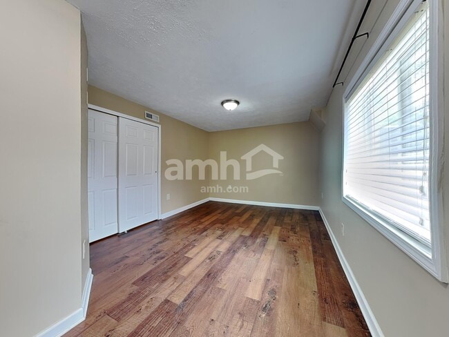 Building Photo - 6731 S Andover Way