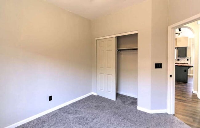 Building Photo - Rancho Sahuarita