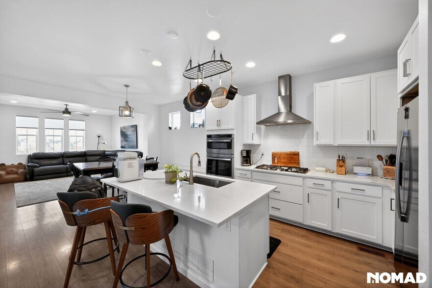 Building Photo - 8195 Monte Vista Cir