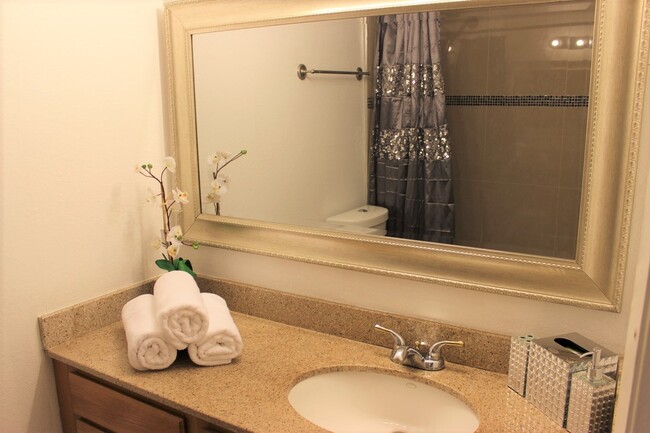 Bathroom - 11582 Westwood Blvd