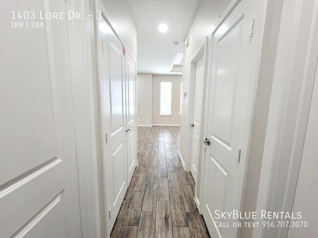 Building Photo - 1403 Lore Dr