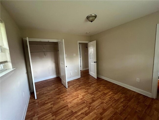 Building Photo - 2500 Campagna Dr