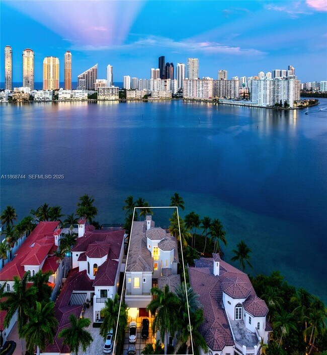 Building Photo - 3916 Island Estates Dr