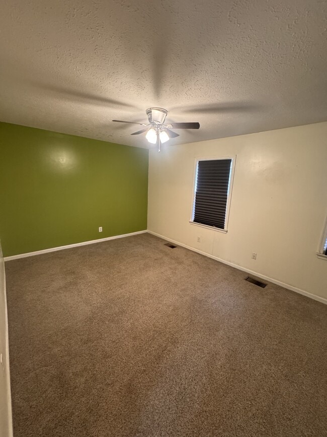 Building Photo - 542 Leesville Rd
