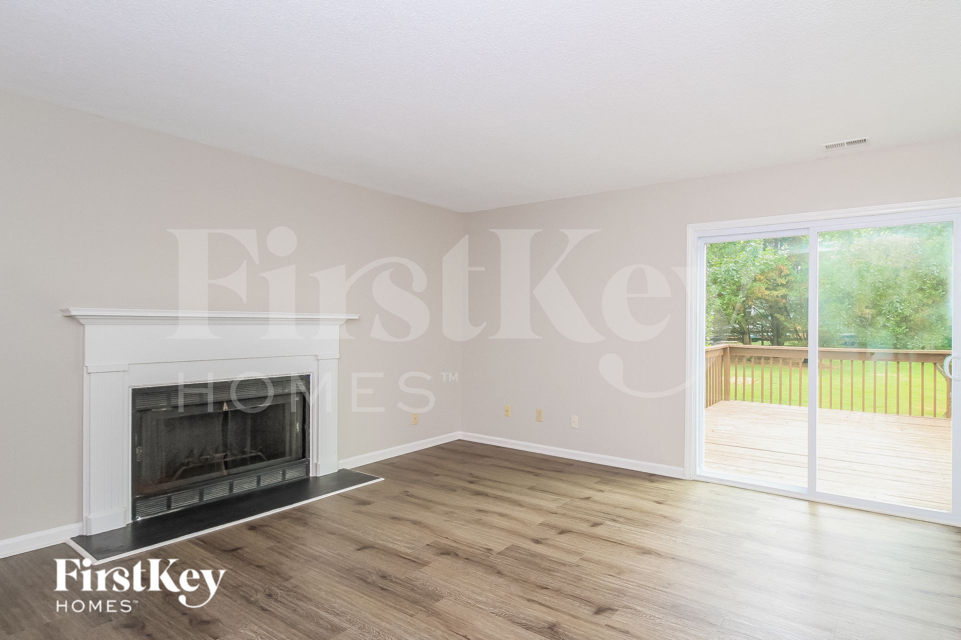 Building Photo - 7052 Avenbury Cir
